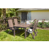 plastovy stol morrow cappuccino v zahrade