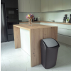 Moderný odpadkový koš swing bin